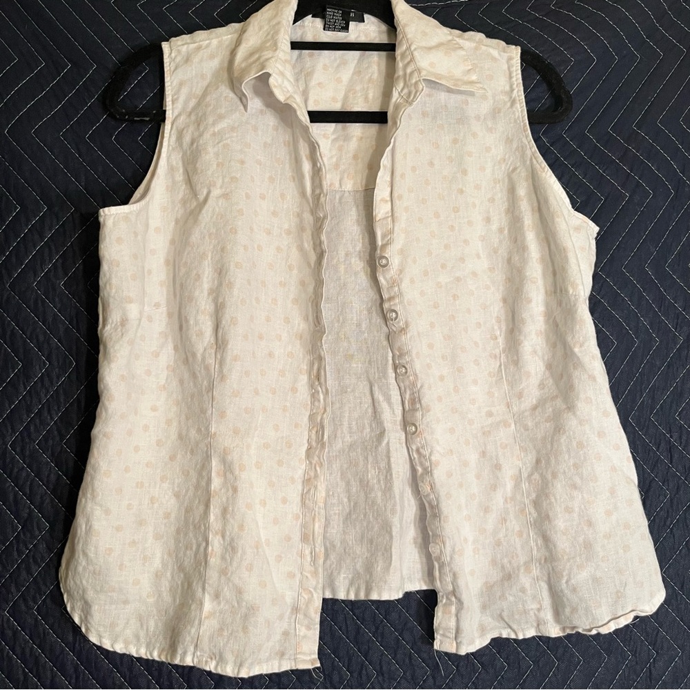 Summer button up sleeveless blouse